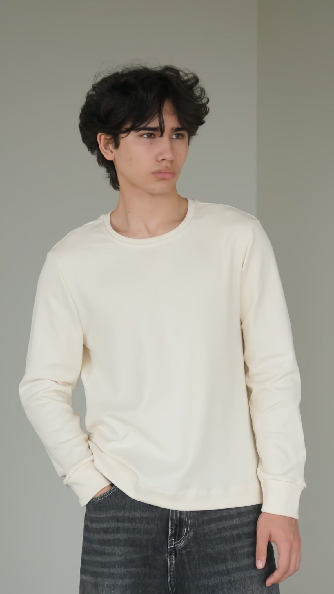 SLIM FIT LONG SLEEVE TSHIRT