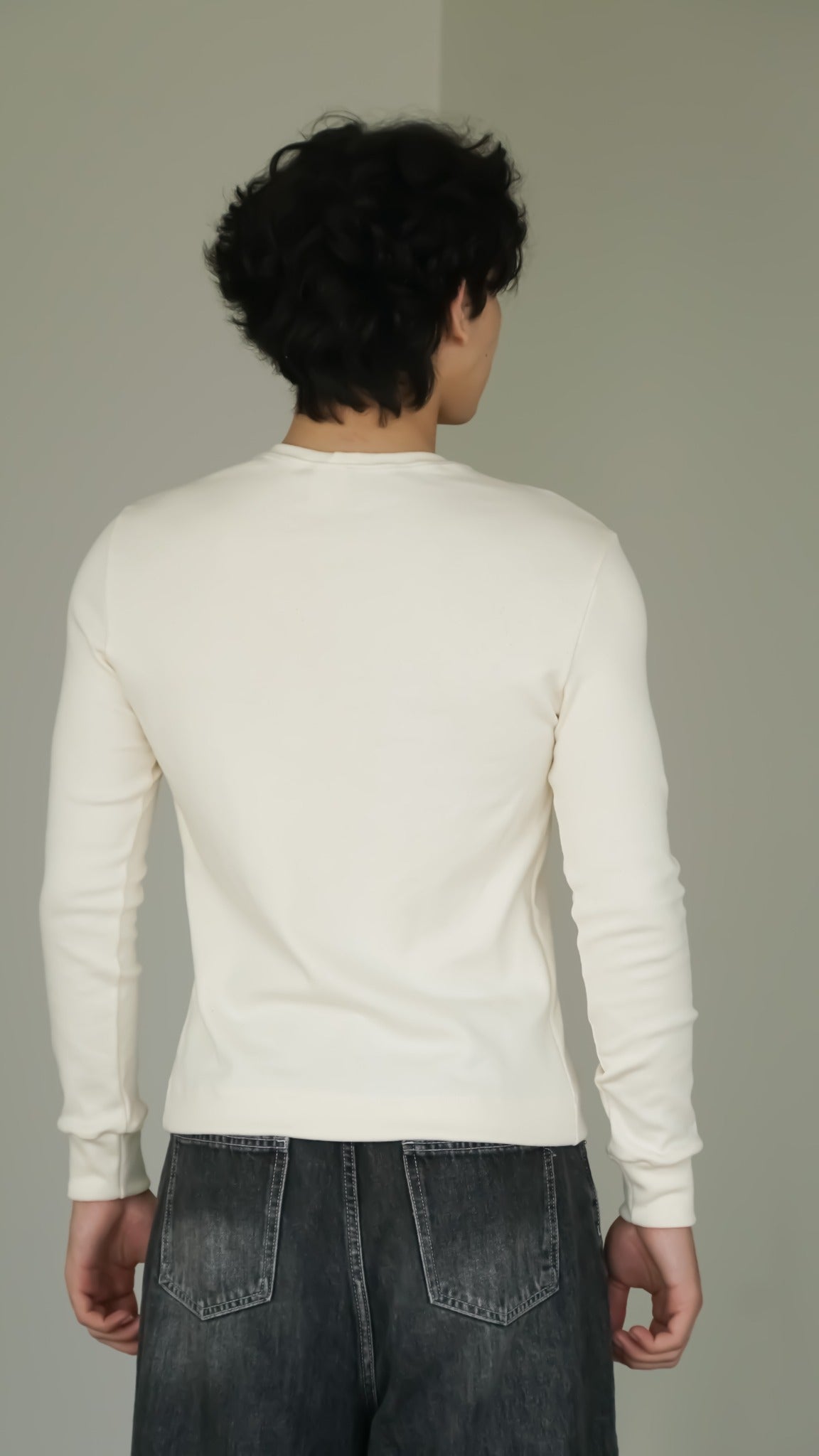 SLIM FIT LONG SLEEVE TSHIRT