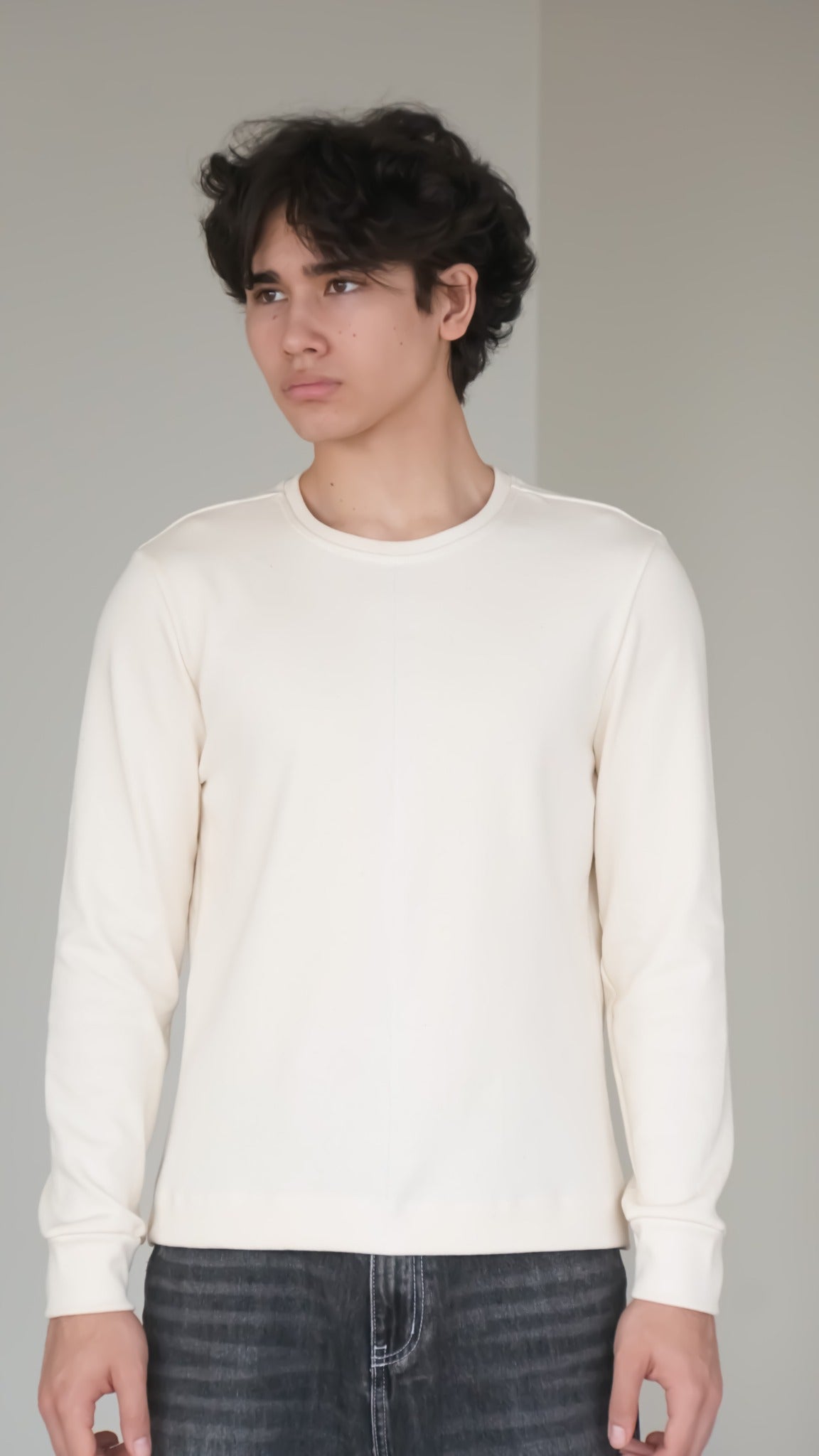 SLIM FIT LONG SLEEVE TSHIRT