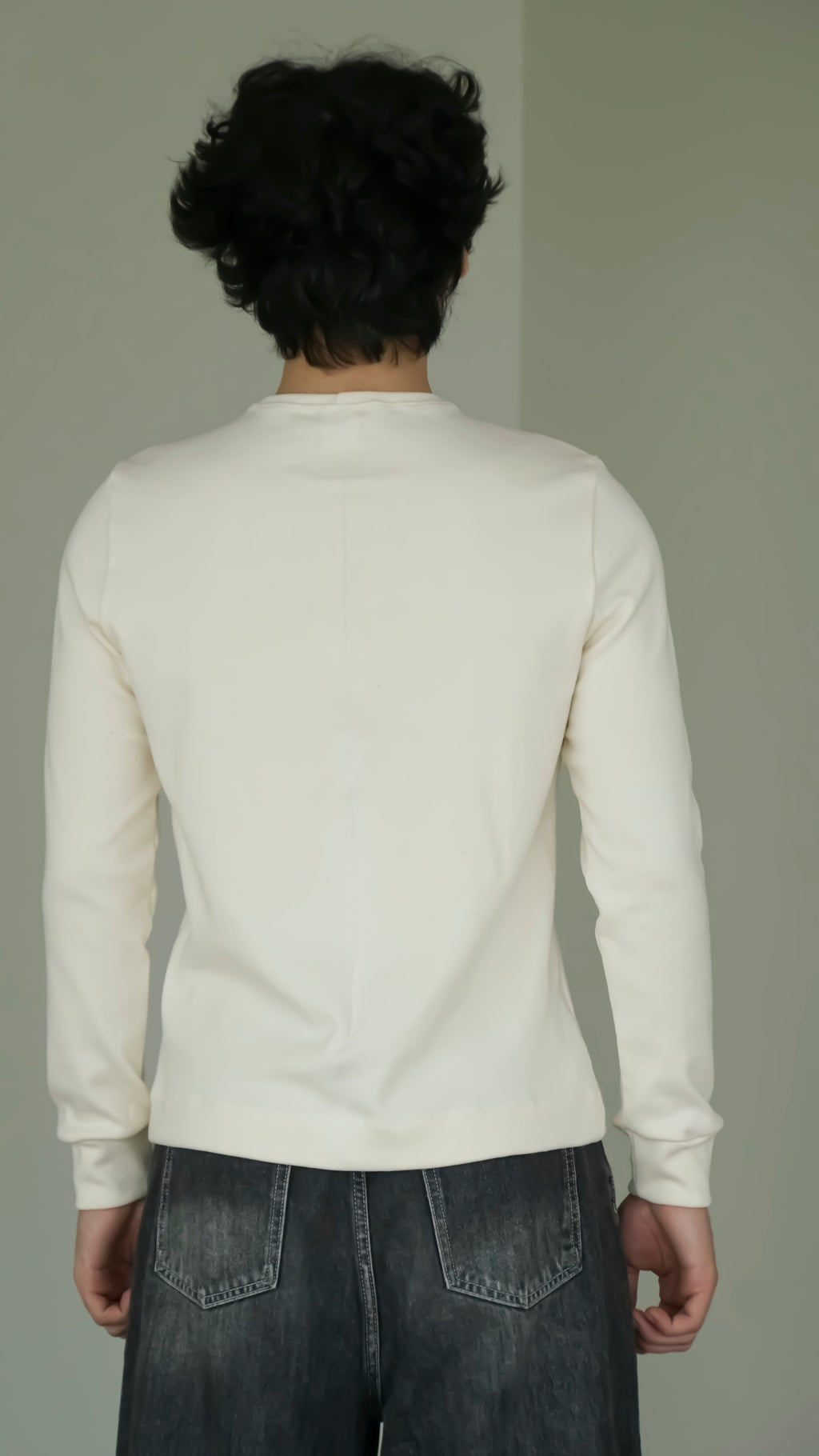 BIKINMOR BM-LS-001 Slim Fit Long Sleeve T-Shirt in cream, size S