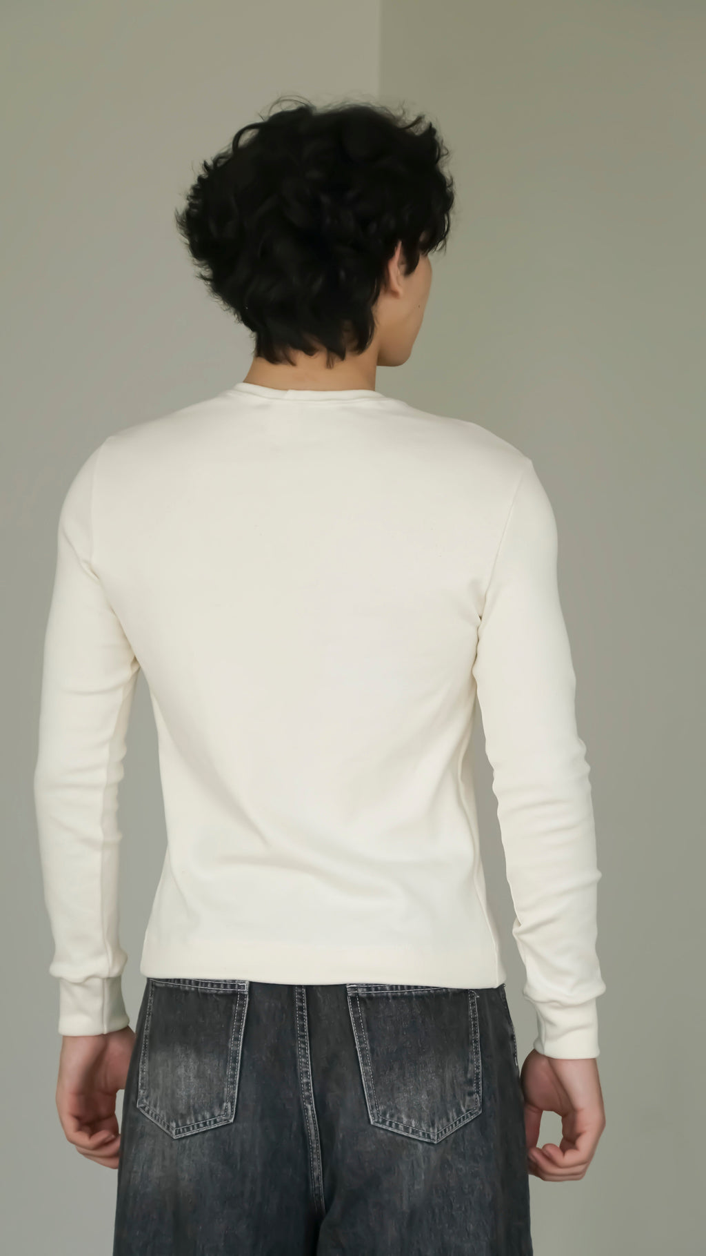 BIKINMOR BM-LS-001 Slim Fit Long Sleeve T-Shirt in cream, size XS